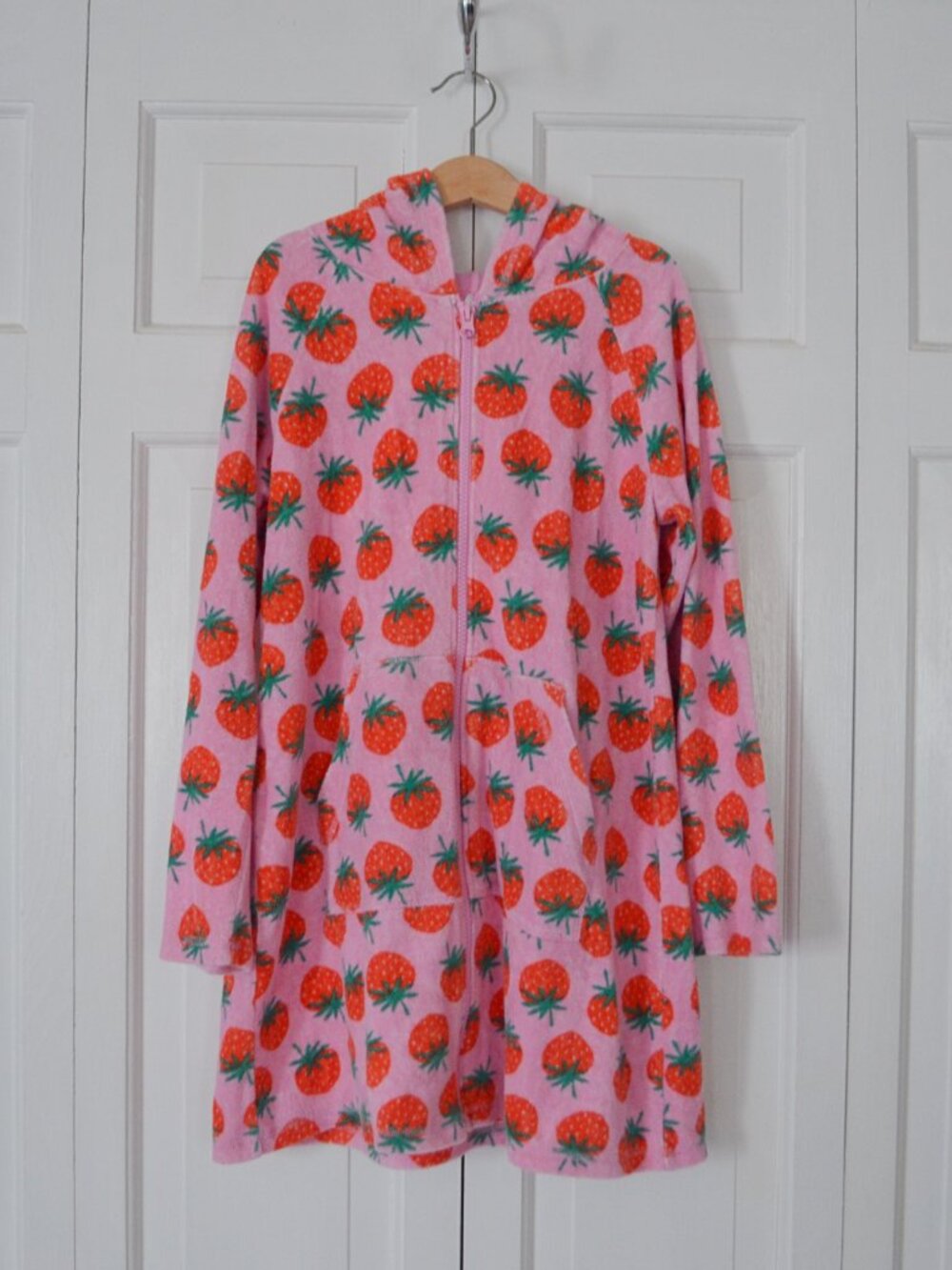 Girls' Hanna Andersson Strawberry Print Terry Swim Coverup Size 10 - Picture 9 of 11